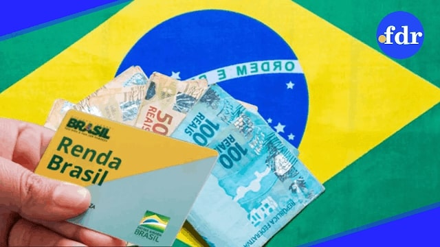 Bolsonaro edita MP que garante Auxílio Brasil de R$ 400 em dezembro 25