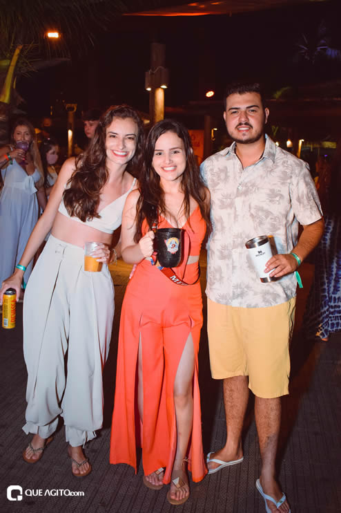 Sorriso Maroto e Os Barões da Pisadinha agitam público na 6ª noite do Festival Felicitá 235