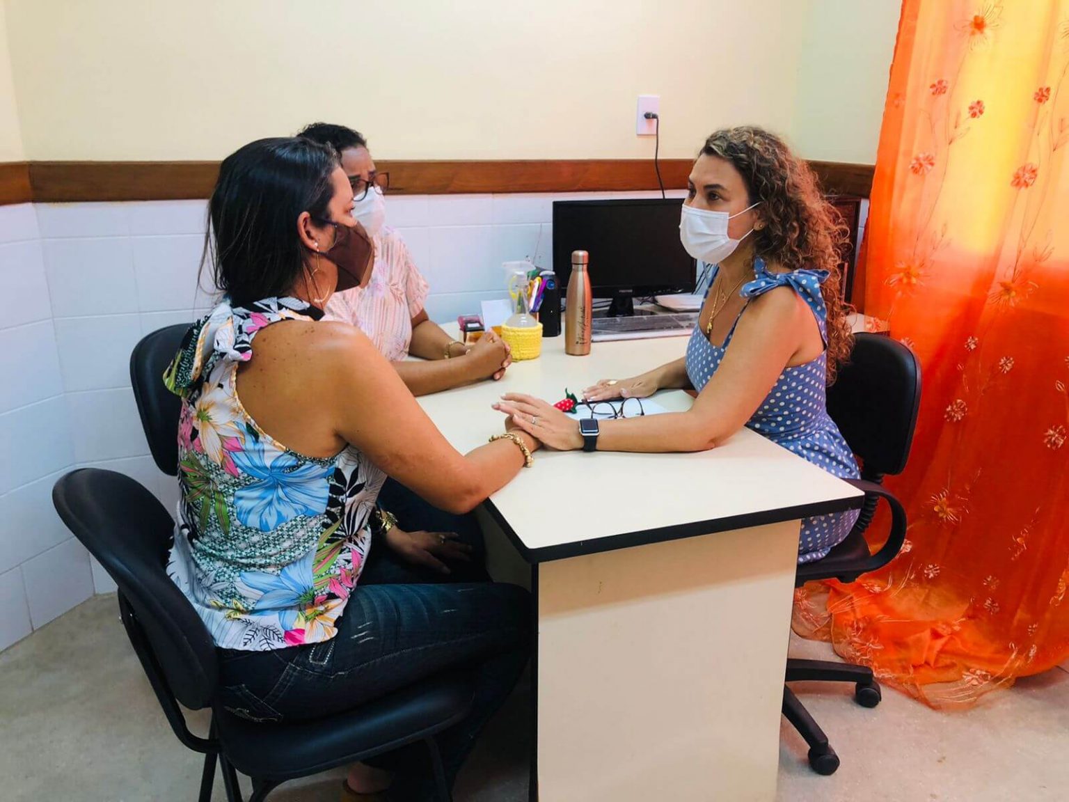 Diretores e coordenadores de escolas são ouvidos pela prefeita antes do retorno às aulas 7