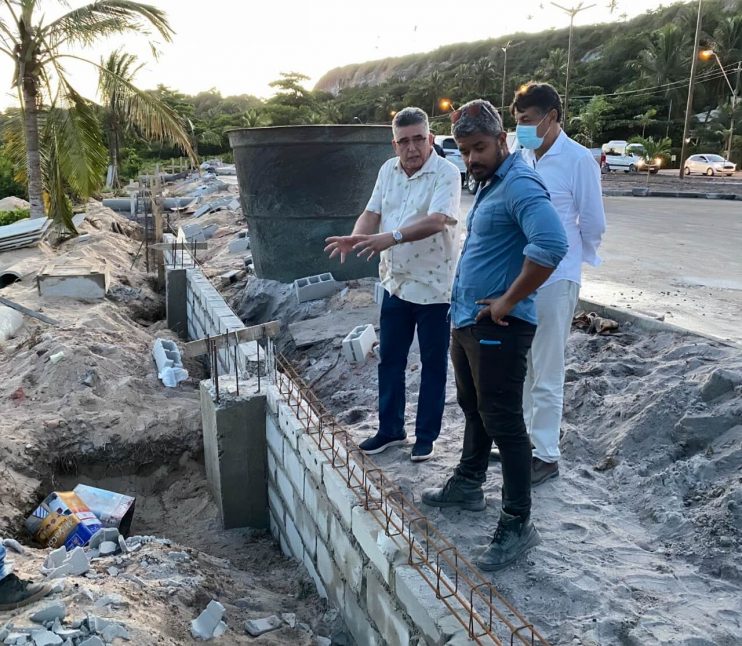Porto Seguro: Obras das novas rotatórias estão na fase final 4