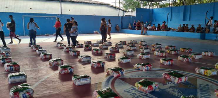 Itagimirim auxilia centenas de famílias com cestas básicas emergenciais 4