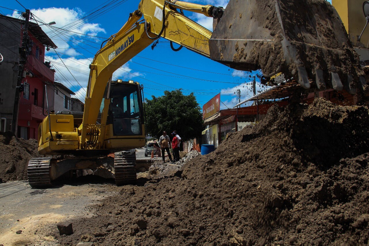 Rua Jacarandá é recuperada após estragos deixados por chuvas 7