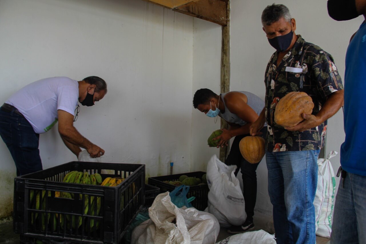 Eunápolis: PAA adquire e destina mais de 20 toneladas de alimentos em apenas quatro meses 7