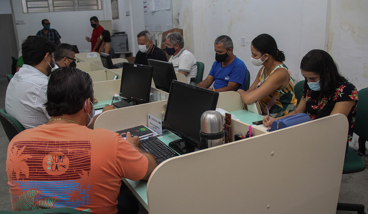 “Terreno Limpo, Cidade Limpa”: Prefeitura de Eunápolis pode cobrar para fazer limpeza em áreas particulares 6