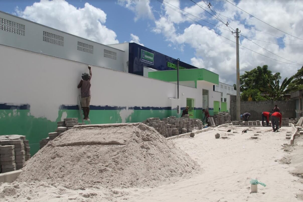 Investimento de R$ 6,7 milhões, Escola Modelo Eunice Reis tem capacidade para atender até 1.800 estudantes 5