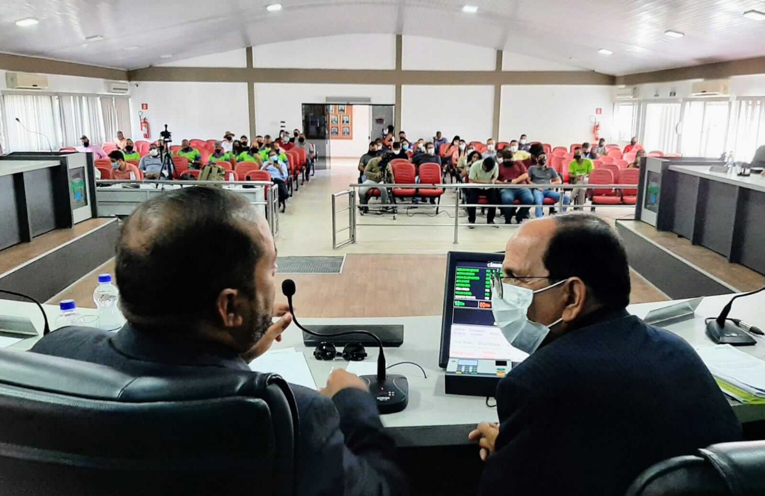 Secretário de Governo lê mensagem do Executivo na abertura dos trabalhos da Câmara Municipal para 2022 Secretário de Governo lê mensagem do Executivo na abertura dos trabalhos da Câmara Municipal para 2022 7