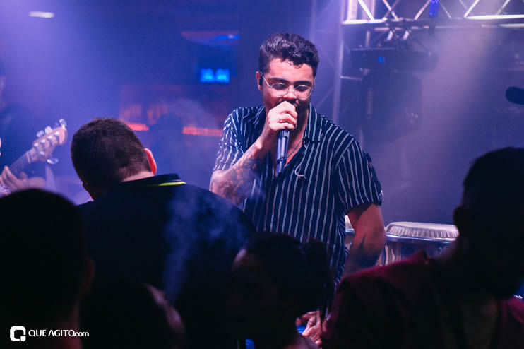 Julio Cardozzo movimenta noite de sexta na Diretoria 775 4