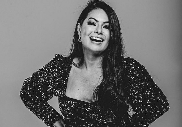 Morre a cantora Paulinha Abelha, aos 43 anos 4