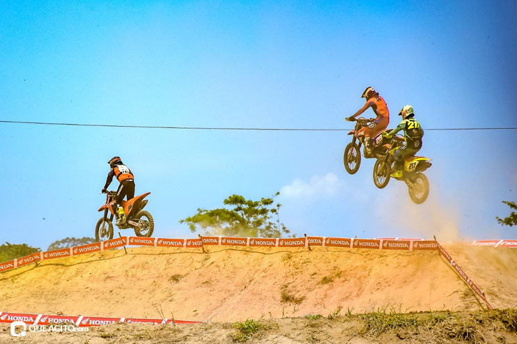 As máquinas voaram alto no 2º Motocross de Porto Seguro 6
