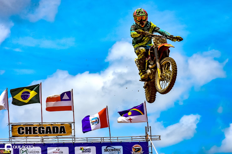 As máquinas voaram alto no 2º Motocross de Porto Seguro 25