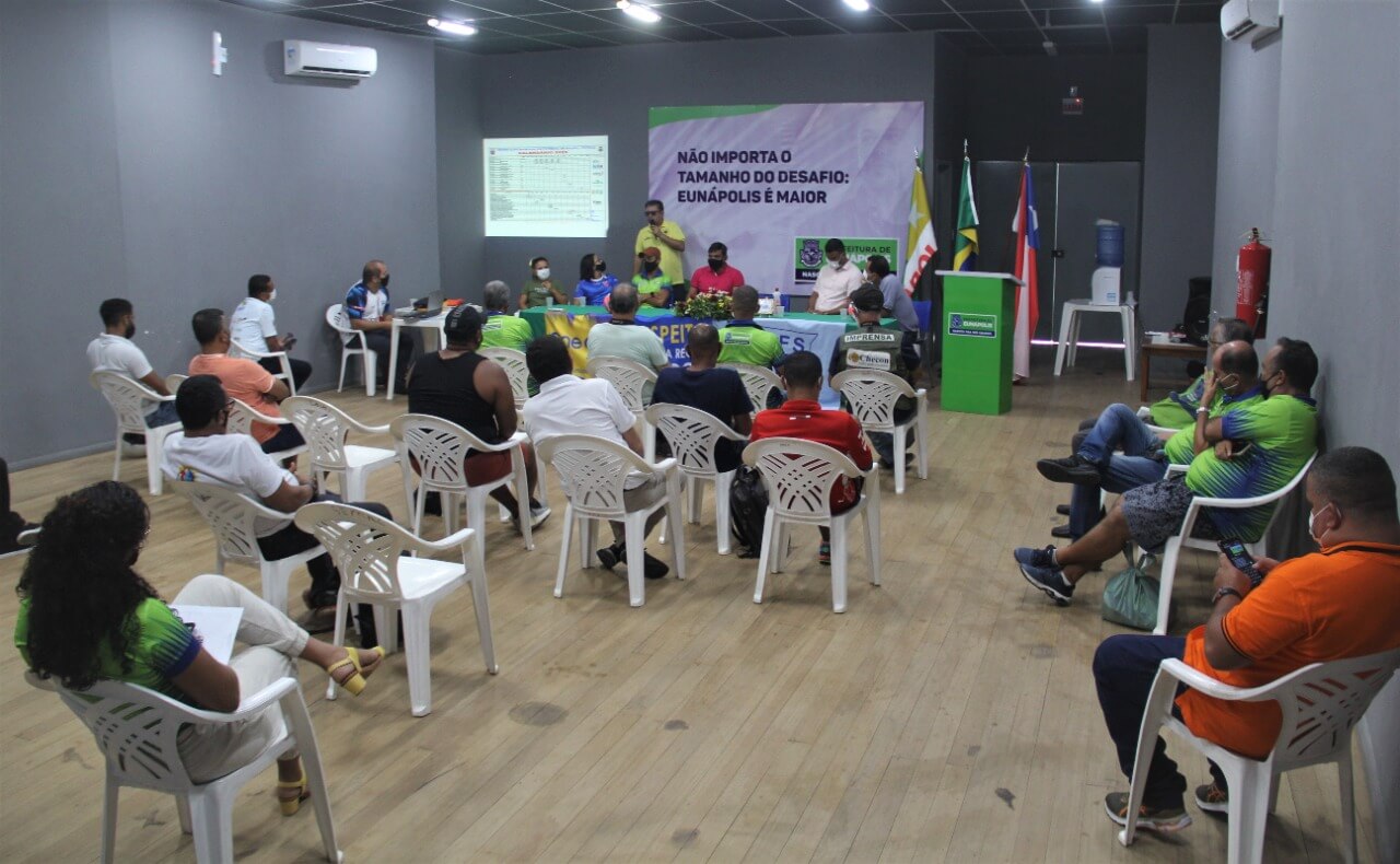 Sediado em Eunápolis, Congresso Regional de Futsal define detalhes de competições na Bahia 5
