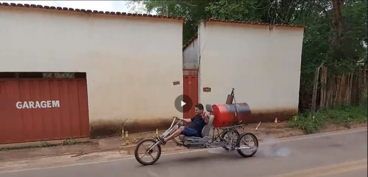 Assista: inventor Brasileiro cria triciclo a vapor movido a lenha e anda pela cidade 9