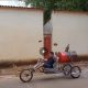 Assista: inventor Brasileiro cria triciclo a vapor movido a lenha e anda pela cidade 32