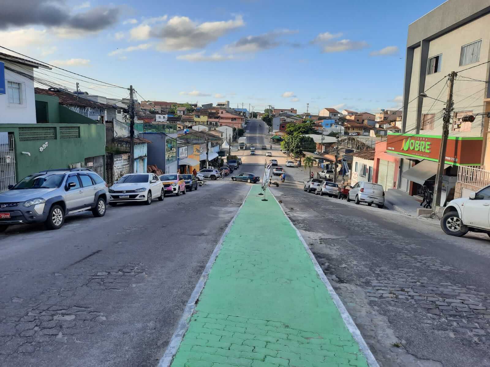 Recuperação de ruas destruídas pelas chuvas segue em ritmo acelerado em Eunápolis 10