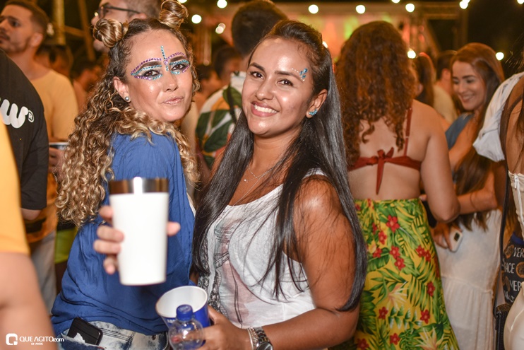 CarnaPluga reúne centenas de foliões na Festa do Sinal em Porto Seguro 275