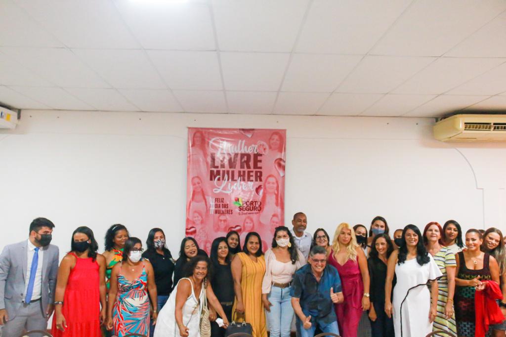 “Mulher Livre, Mulher Líder” é tema de evento em homenagem às mulheres de Porto Seguro 11
