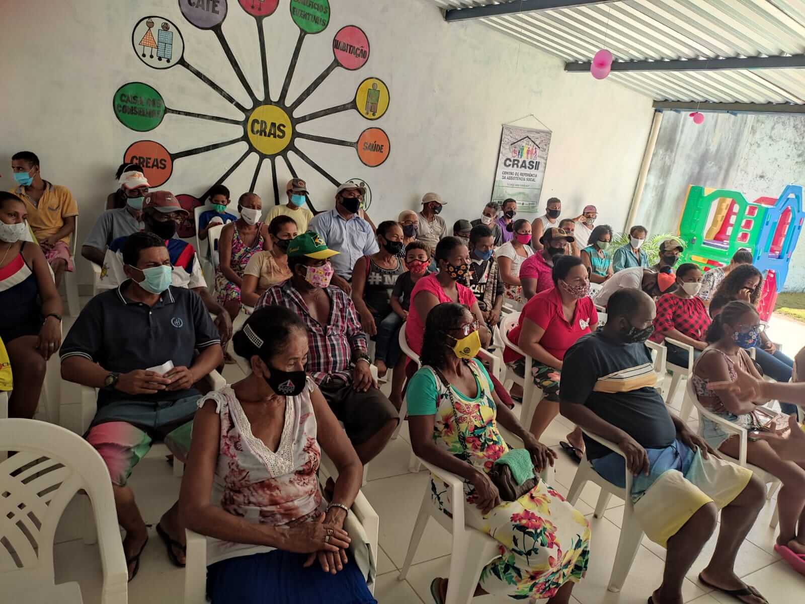 Secretaria de Assistência Social entrega cestas básicas e enxoval para famílias em vulnerabilidade 6