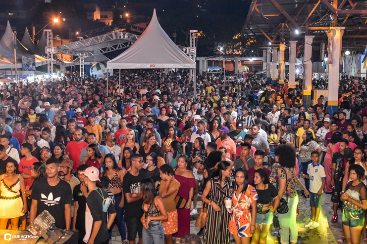 Trio da Huanna e Thiago Aquino animam a terceira noite do Pau Brasil Folia 2022 55