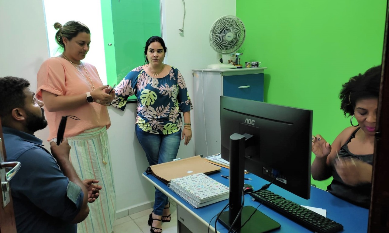 Eunápolis: nova secretária Cátia Sampaio faz vistoria nas unidades da Assistência Social 5