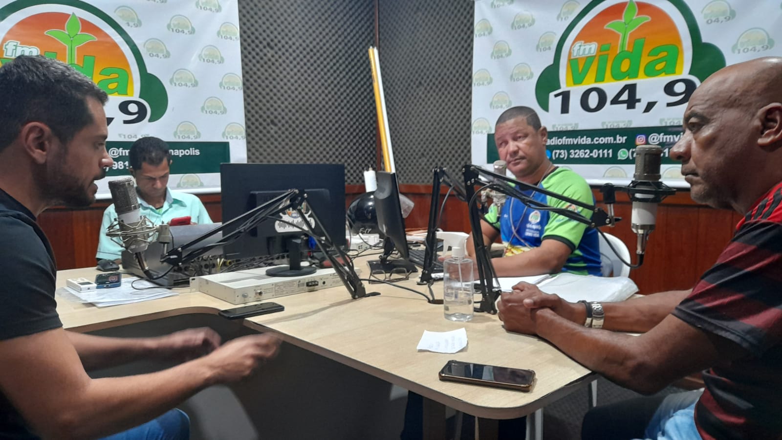 Nova greve dos professores prejudica quase 20 mil alunos em Eunápolis 7