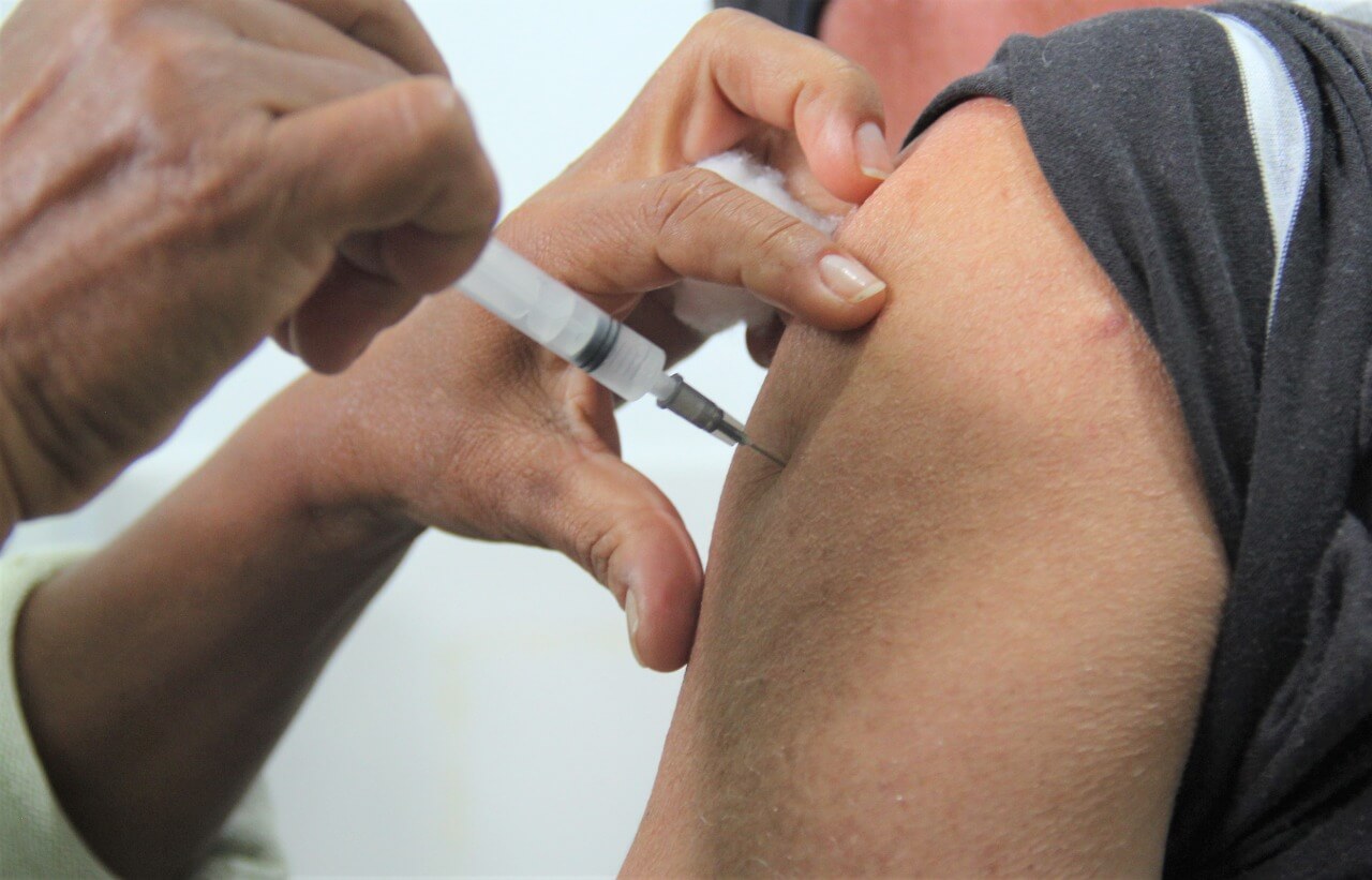 Eunápolis amplia público da campanha de vacinação contra gripe e sarampo 16