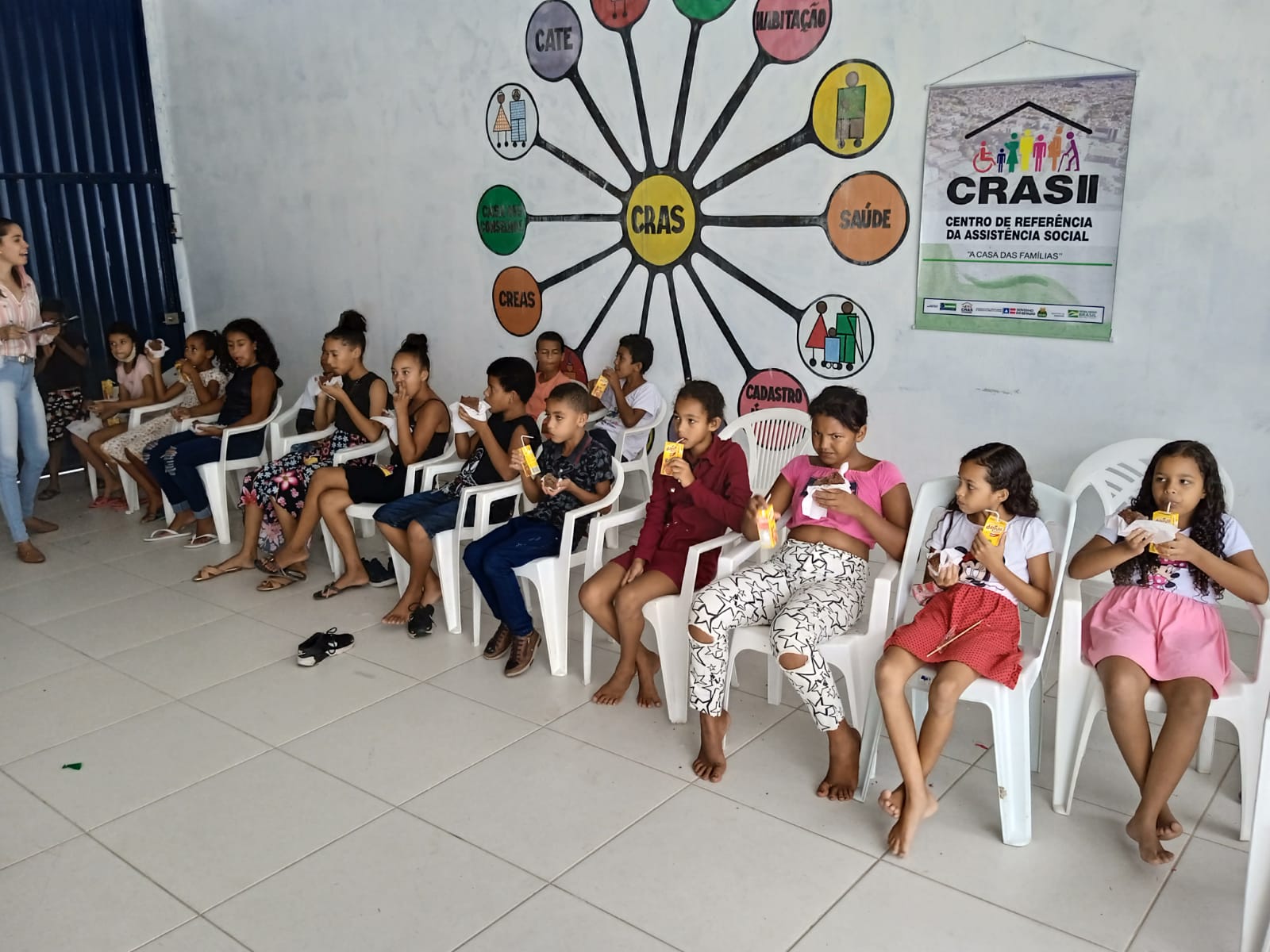 Assistência Social promove festa de Páscoa para crianças e adolescentes carentes 36