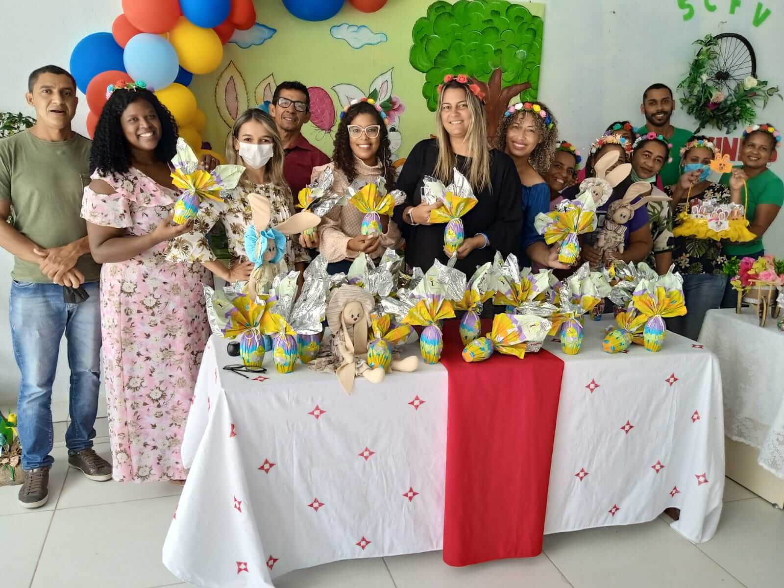 Assistência Social promove festa de Páscoa para crianças e adolescentes carentes 35