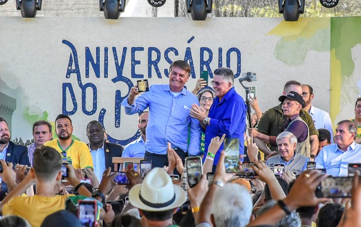 Prefeito Jânio Natal recebe Bolsonaro na celebração do Aniversário do Brasil em Porto Seguro 13