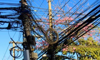 Aneel e Anatel estudam reduzir emaranhado de fios e cabos em postes de energia do Brasil 19