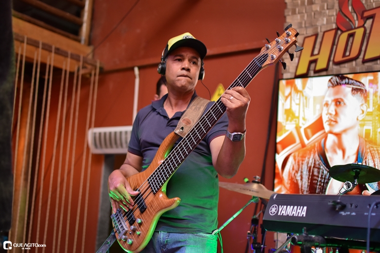 DSC_0055 Ciel Rodrigues, Jon e Renatinho Moraes animam foliões na Sexta da Hot em Eunápolis 36