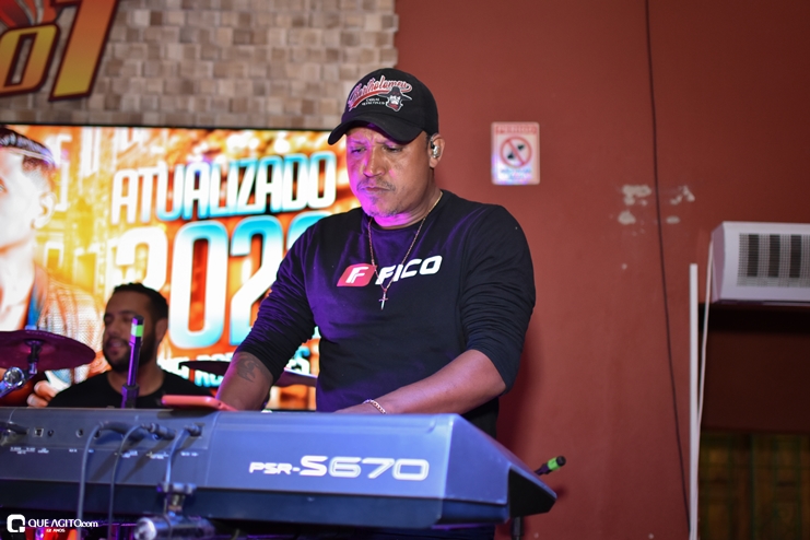 DSC_0057 Ciel Rodrigues, Jon e Renatinho Moraes animam foliões na Sexta da Hot em Eunápolis 37