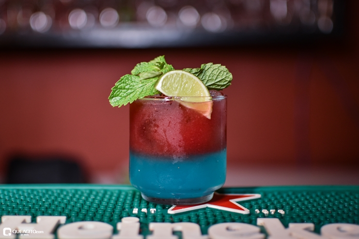 DSC_0074 Ciel Rodrigues, Jon e Renatinho Moraes animam foliões na Sexta da Hot em Eunápolis 47