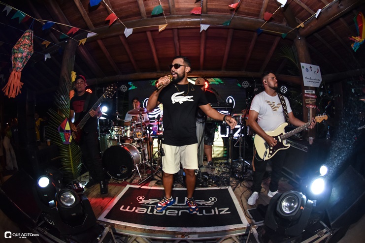 Targino Gondim e Walber Luiz dão show no Forró Chopada da Área Beach 73