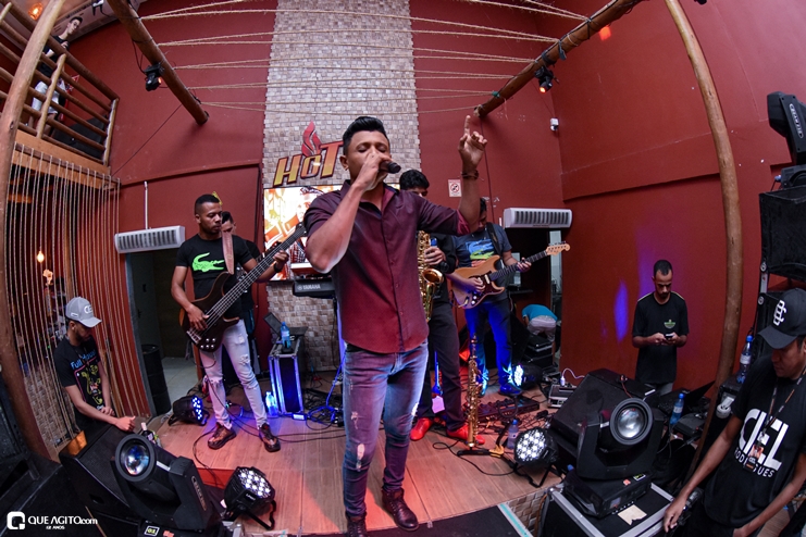 DSC_0222 Ciel Rodrigues, Jon e Renatinho Moraes animam foliões na Sexta da Hot em Eunápolis 116