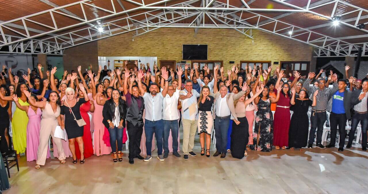 Formatura do programa Porto + Profissional emociona alunos 12