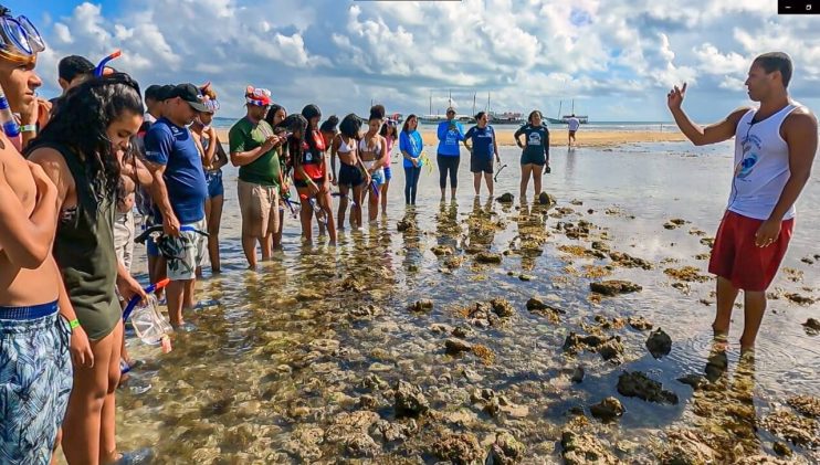 Programa Educação Ambiental no município leva estudantes ao Parque Natural Municipal Marinho do Recife de Fora 15