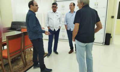 PREFEITO JÂNIO NATAL E SECRETÁRIO MIGUEL BALEJO VISITAM NOVA FACULDADE DE MEDICINA 52