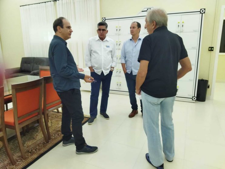 PREFEITO JÂNIO NATAL E SECRETÁRIO MIGUEL BALEJO VISITAM NOVA FACULDADE DE MEDICINA 8