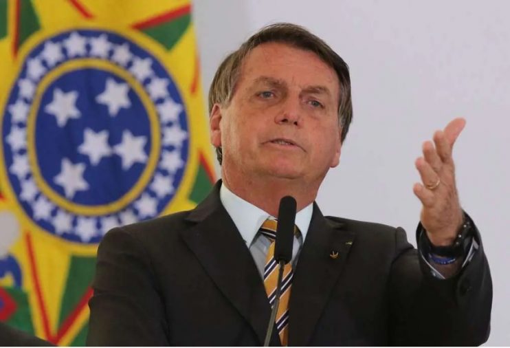 Bolsonaro chama Lula de 'cara de pau' por cobrar o seu governo pela inflação 8