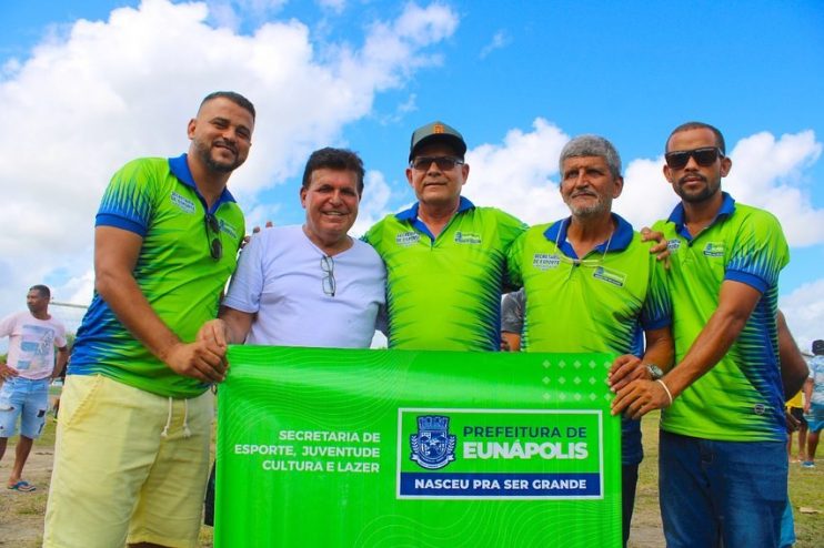 Prefeitura de Eunápolis resgata tradicional torneio de futebol Caixeiral 9