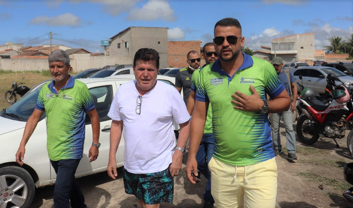 Prefeitura de Eunápolis resgata tradicional torneio de futebol Caixeiral 38