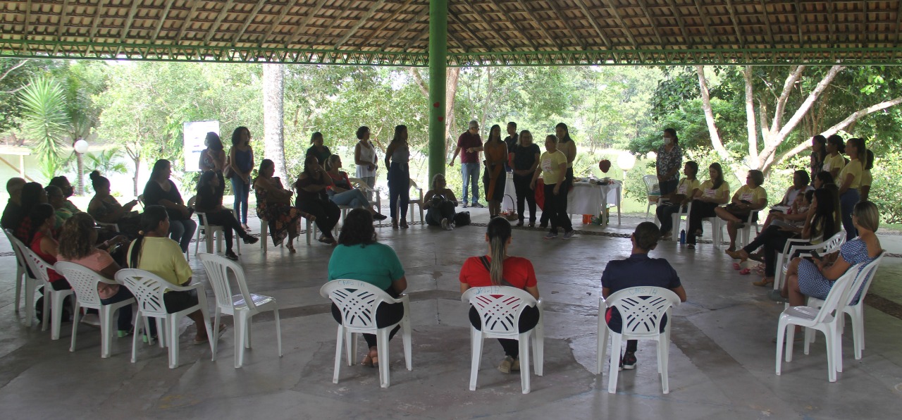 Dia Nacional da Luta Antimanicomial é marcado por homenagens a profissionais da saúde mental em Eunápolis 17