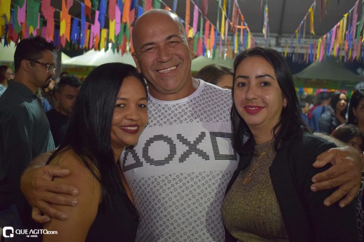 Banda Raneychas anima Vila do Forró com show em três circuitos em Eunápolis 36