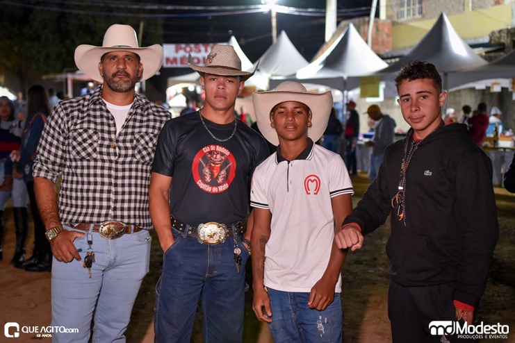 Gabriel Gava, Paulo Henrique e Carlos Aguiar animam a 2ª noite da Cavalgada de Periquito Rodeio Show 37