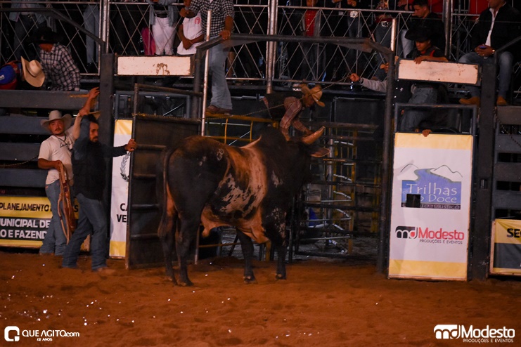 Gabriel Gava, Paulo Henrique e Carlos Aguiar animam a 2ª noite da Cavalgada de Periquito Rodeio Show 128