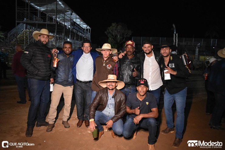 Gabriel Gava, Paulo Henrique e Carlos Aguiar animam a 2ª noite da Cavalgada de Periquito Rodeio Show 216