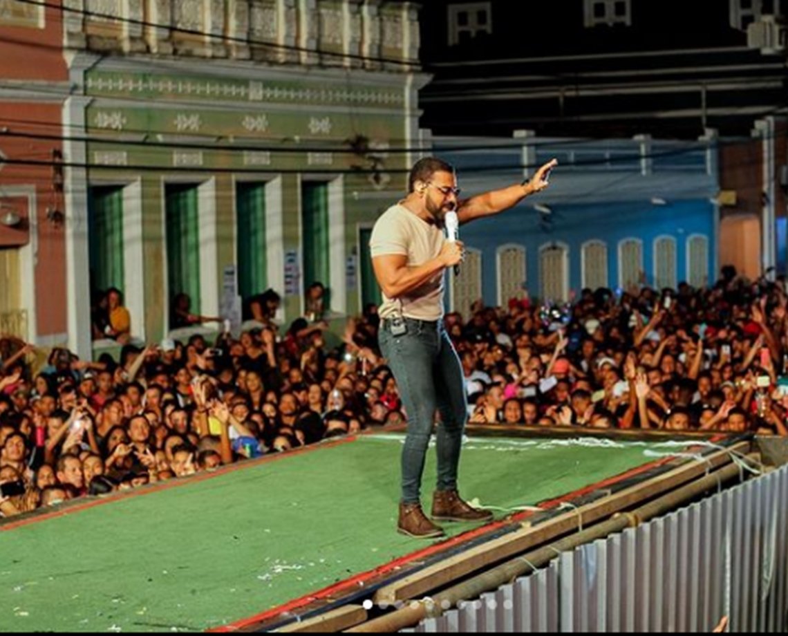 VÍDEO: Pablo reclama de uso de celular durante show e viraliza; "guarda e curte o show!" 20