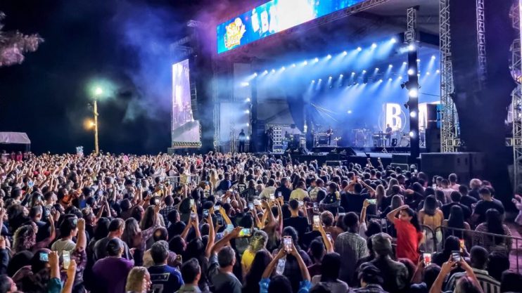 MAIS UMA NOITE DE SÃO JOÃO, NA PASSARELA DA CULTURA: ROMANTISMO E MUITO FORRÓ! 56