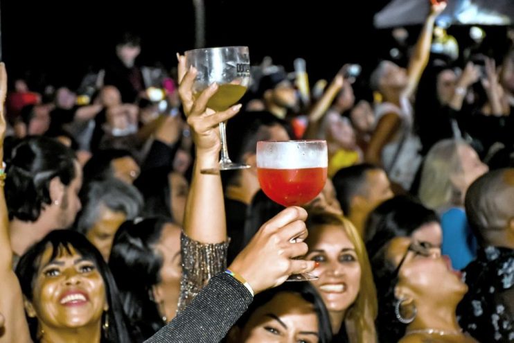 MAIS UMA NOITE DE SÃO JOÃO, NA PASSARELA DA CULTURA: ROMANTISMO E MUITO FORRÓ! 48