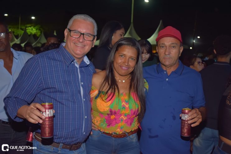 Banda Raneychas anima Vila do Forró com show em três circuitos em Eunápolis 136